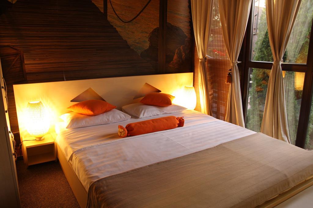 Rixo'S Guesthouse Circea Exterior photo